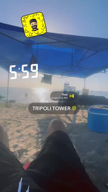 Preview for a Spotlight video that uses the beach filter Lens