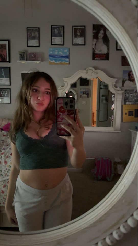 isabellaelena19