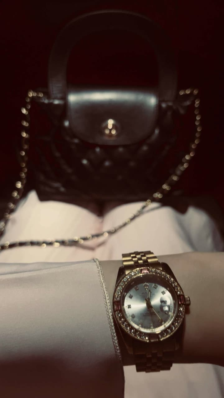 محتوى سناب شات لـ EMAN AL5HALIDI 𓅂 🇰🇼| 🇯🇴