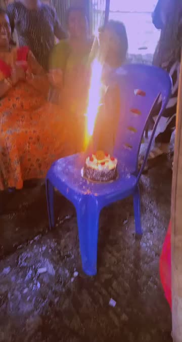 Preview for a Spotlight video that uses the purple butterflies Lens