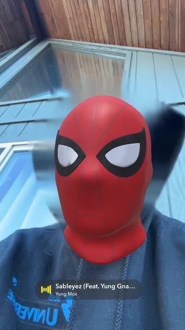 Preview for a Spotlight video that uses the SpiderMan Mask Lens
