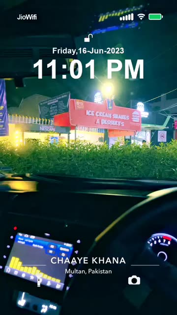 Preview for a Spotlight video that uses the 14 PRO LOCKSCREEN Lens