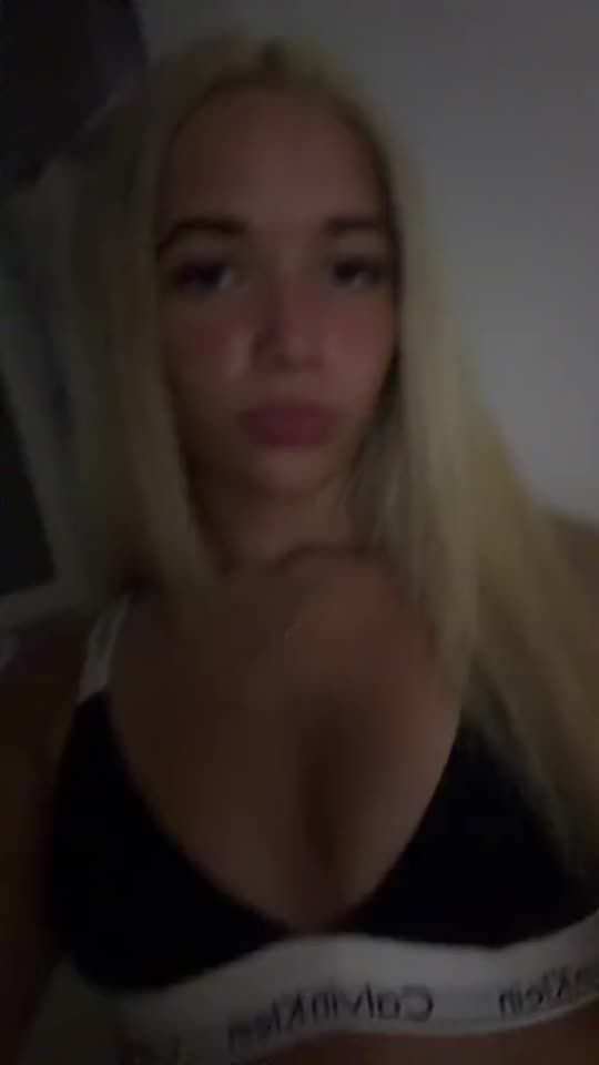 kristarumleyy