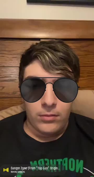 Preview for a Spotlight video that uses the Feel Good Aviators Lens