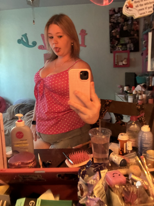 l0vly_izzzy