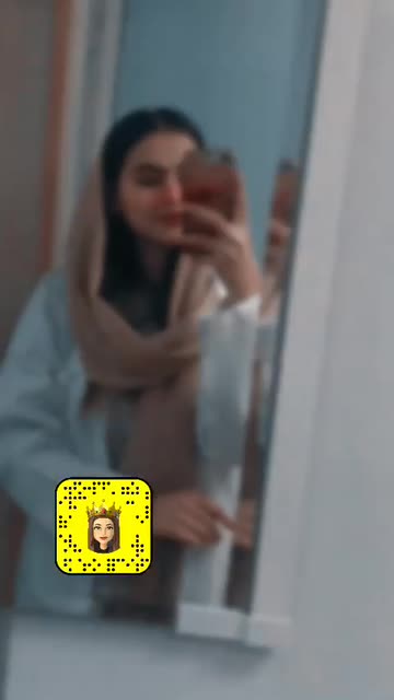 Preview for a Spotlight video that uses the Blur Mood V2 Lens
