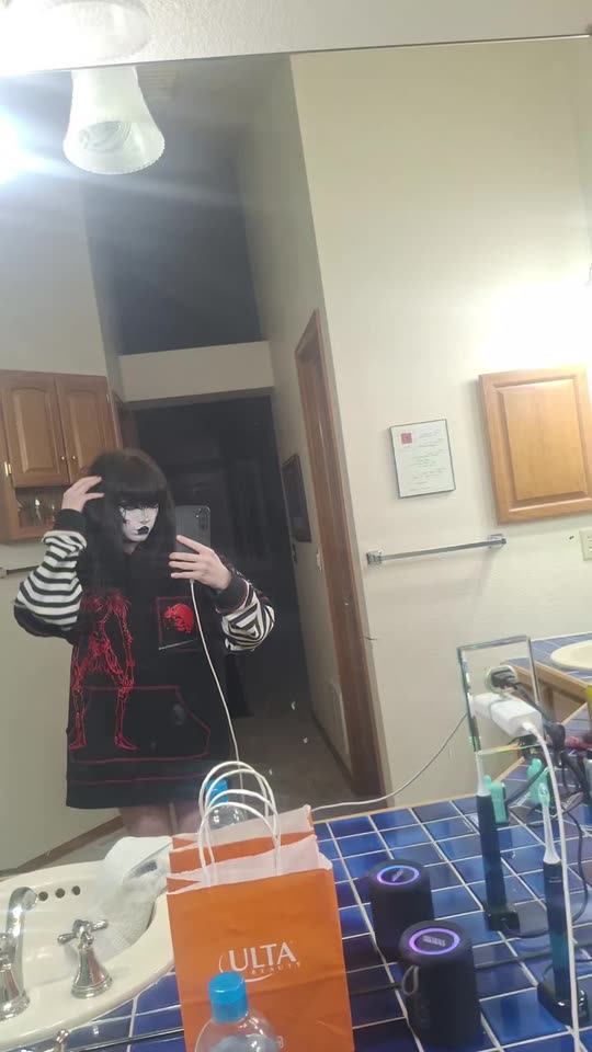 graveyardkitti