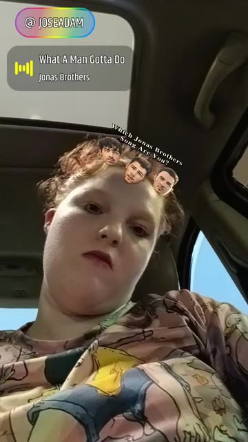 Preview for a Spotlight video that uses the Which Jo Bros Song Lens