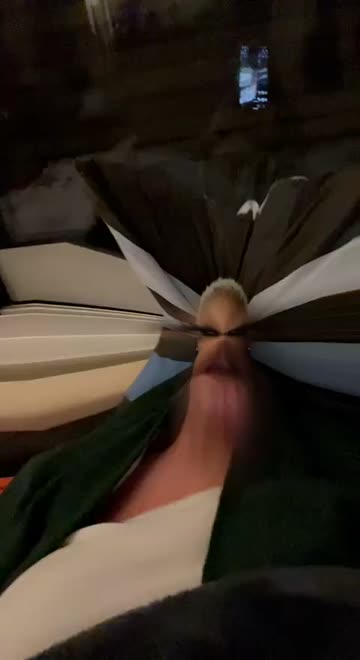 Preview for a Spotlight video that uses the Cute Me Lens