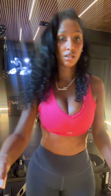 berniceburgos