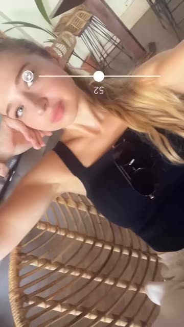 Preview for a Spotlight video that uses the Pink Beauty Lens