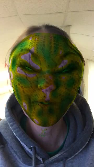 Preview for a Spotlight video that uses the Lizard Lens