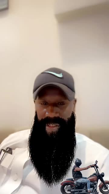 Preview for a Spotlight video that uses the beard Lens