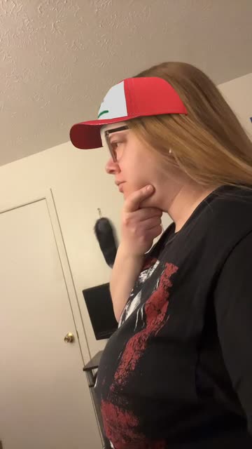 Preview for a Spotlight video that uses the Ash Ketchum Hat Lens