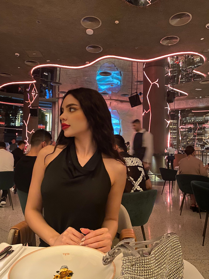قصة سناب شات للحساب farahrazem1 رقم 782