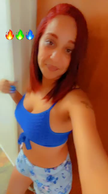 Preview for a Spotlight video that uses the Colorful Fires Lens