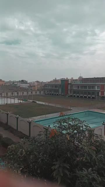 Preview for a Spotlight video that uses the Travel Vibes 2 Lens