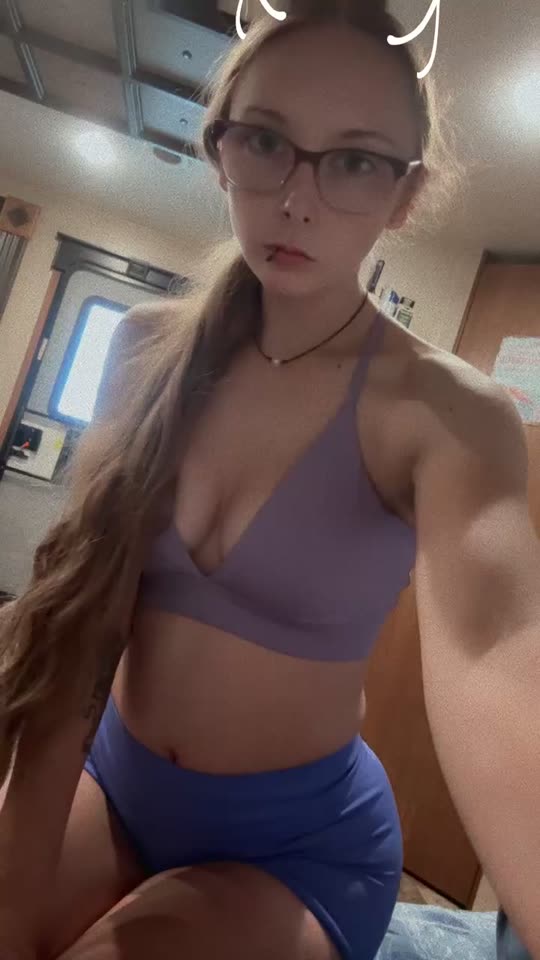 sharkgirlmaddii