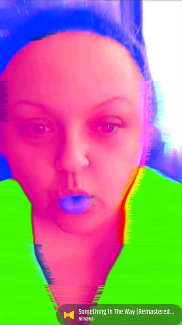 Preview for a Spotlight video that uses the Highlighter Glitch Lens