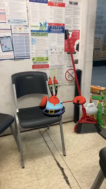 Preview for a Spotlight video that uses the Mr Krabs Bop Lens