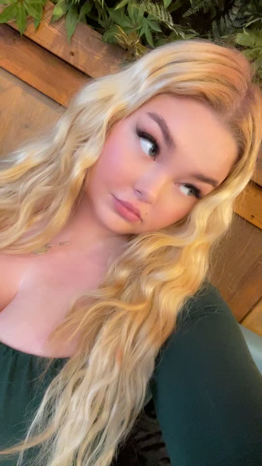 amberevans_xo