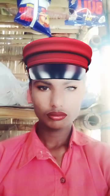 Preview for a Spotlight video that uses the Red Hat Look Lens
