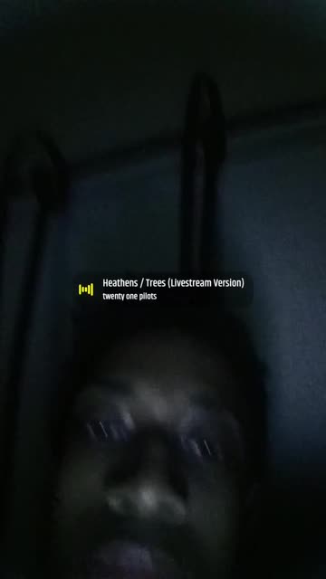 Preview for a Spotlight video that uses the HELL-WORMS Lens