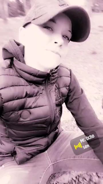Preview for a Spotlight video that uses the Purple Filter Lens