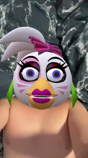 Preview for a Spotlight video that uses the Glamrock Chica Lens