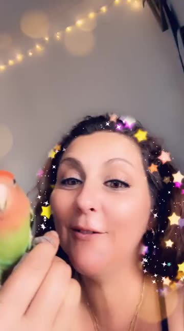 Preview for a Spotlight video that uses the Starry Hair Lens