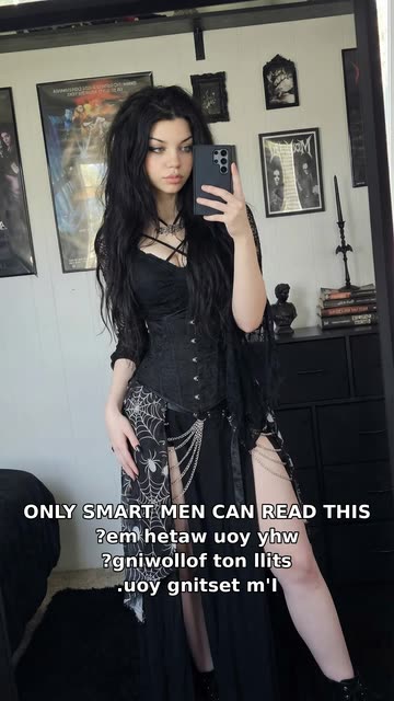 caroluunegothy