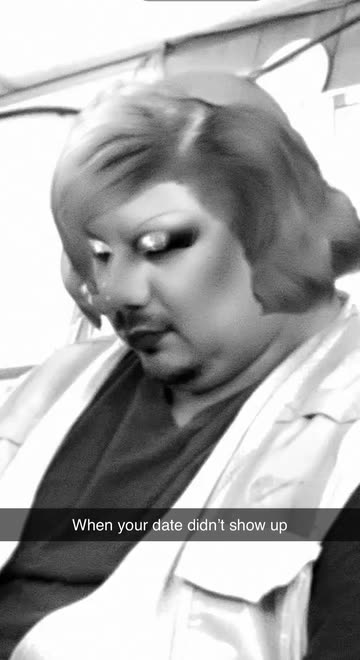 Preview for a Spotlight video that uses the Old Hollywood Glam Lens