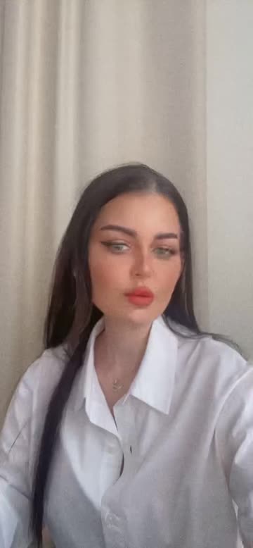 Preview for a Spotlight video that uses the Rythym Lens