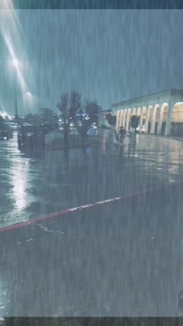Preview for a Spotlight video that uses the Rain and Thunder Lens