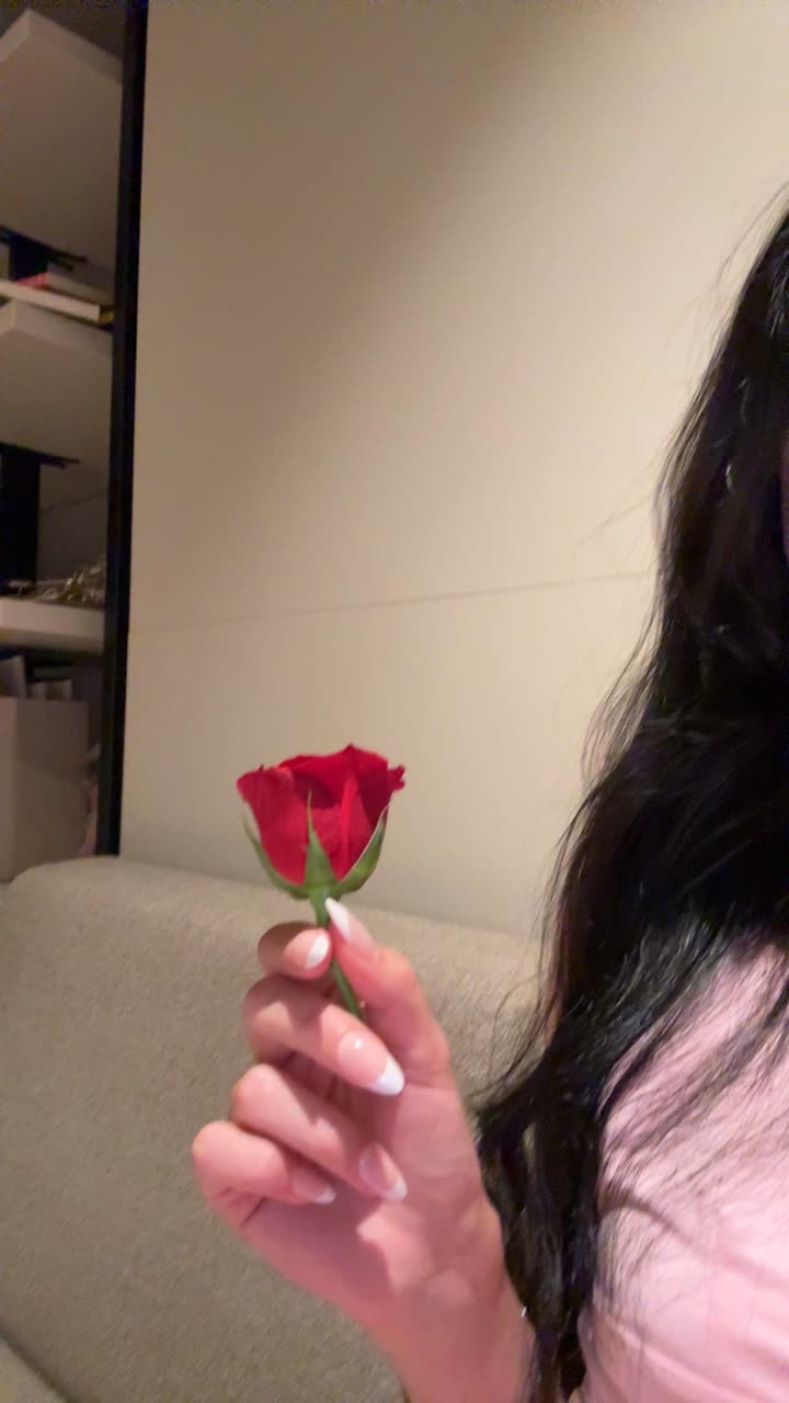 محتوى سناب شات لـ Angel Baby