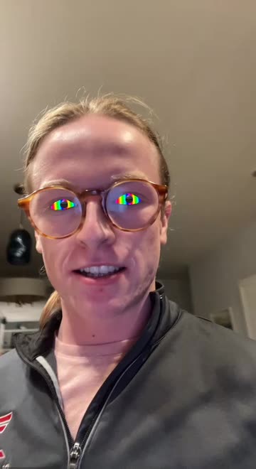 Preview for a Spotlight video that uses the Rainbow eyes Lens