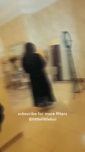 Preview for a Spotlight video that uses the blurry v3 Lens