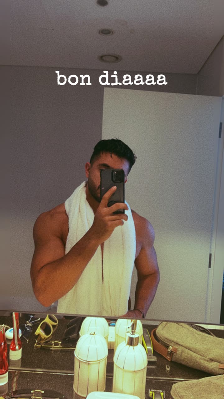 قصة سناب شات للحساب nanoosh771 رقم 360