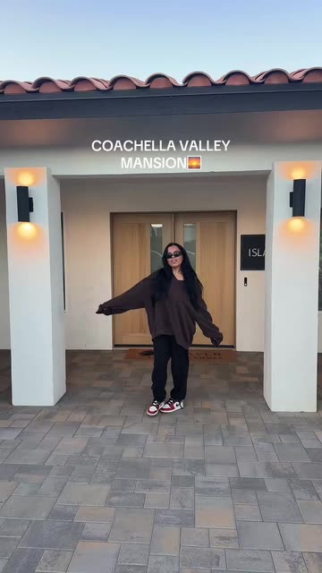 ratedlaur