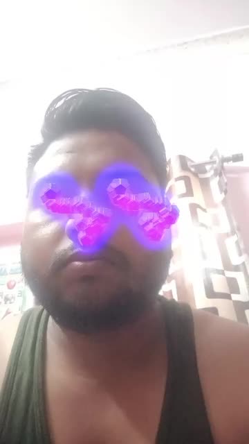 Preview for a Spotlight video that uses the Particle Vision Lens