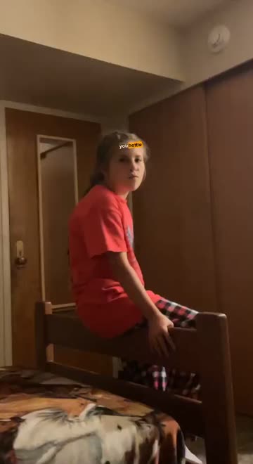 Preview for a Spotlight video that uses the hottie Lens