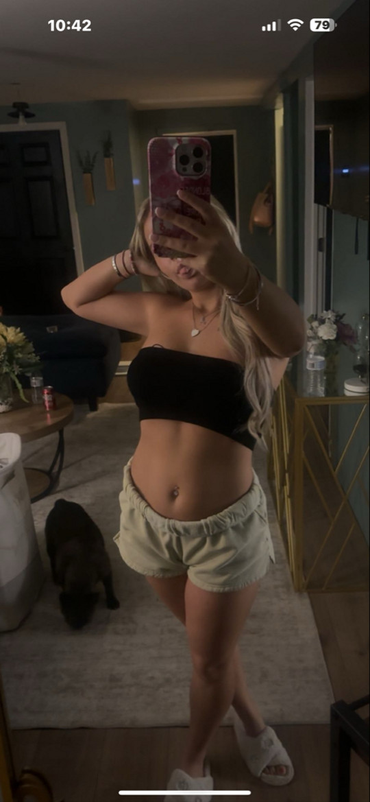 angelina_3305