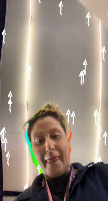 Preview for a Spotlight video that uses the San Holo Lens
