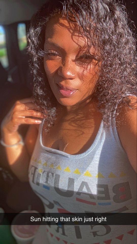 thickyella69 Spotlight #fapchati2