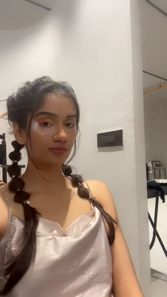 vidhi808