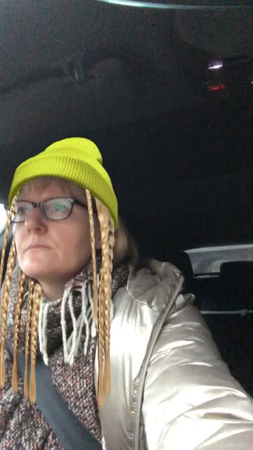 Preview for a Spotlight video that uses the Cute Braids Lens