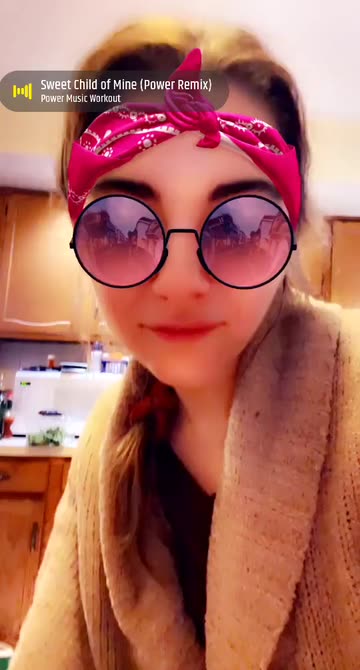 Preview for a Spotlight video that uses the Pink Bandana Lens
