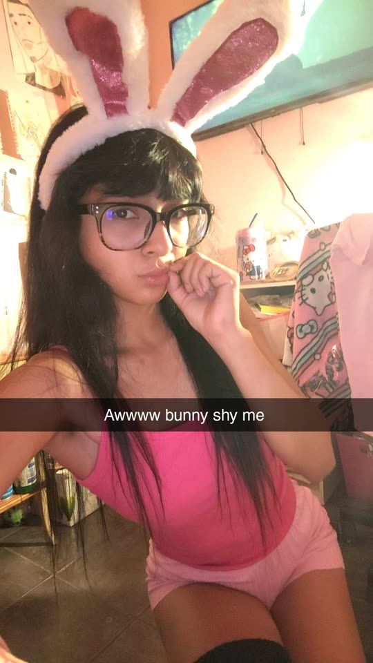 awtinylatina