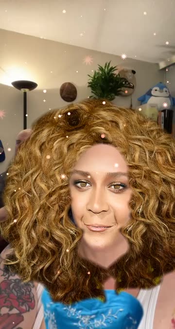 Preview for a Spotlight video that uses the Beyonce Hair Lens
