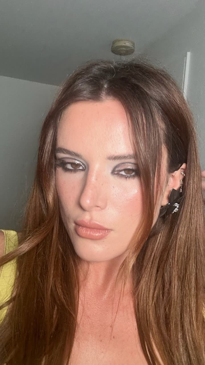 محتوى سناب شات لـ Bella Thorne